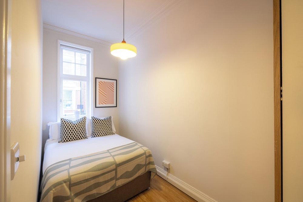 The Maddox by Nestor Room Type - Apartment, 2 Bedrooms, Kitchen, City View