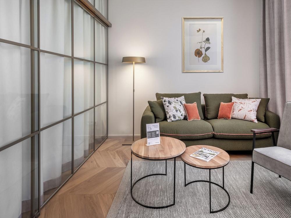 The Botanist by Adrez Room Type - Classic Apartment