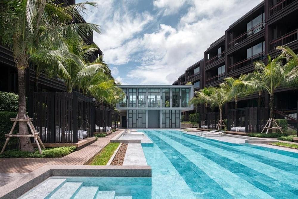 Tropical Oasis Retreat in Rawai, Phuket - Tap to explore photos