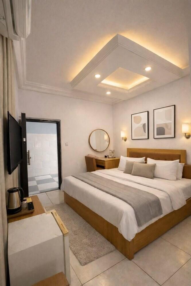 Twin Villa Hotel Room Type - Executive Single Room