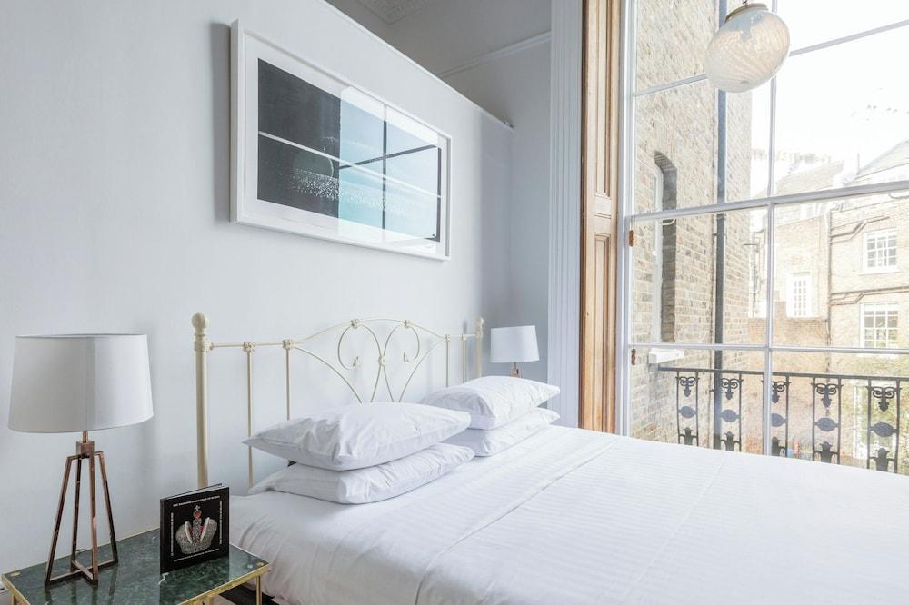 Pembridge Villas IV by Onefinestay