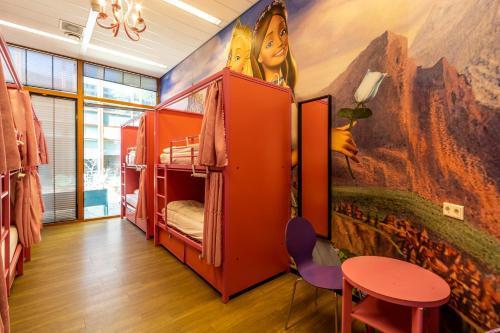 Hostelle - female only hostel
