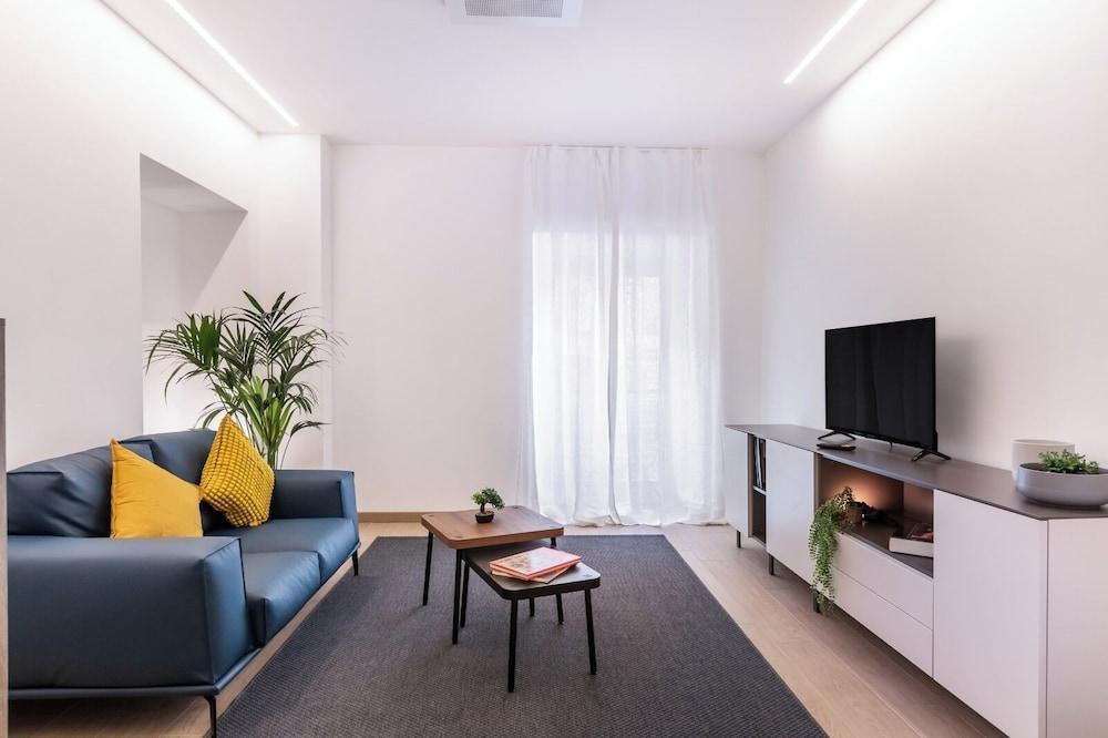 JOIVY Cavour 238 Room Type - Apartment, 2 Bedrooms