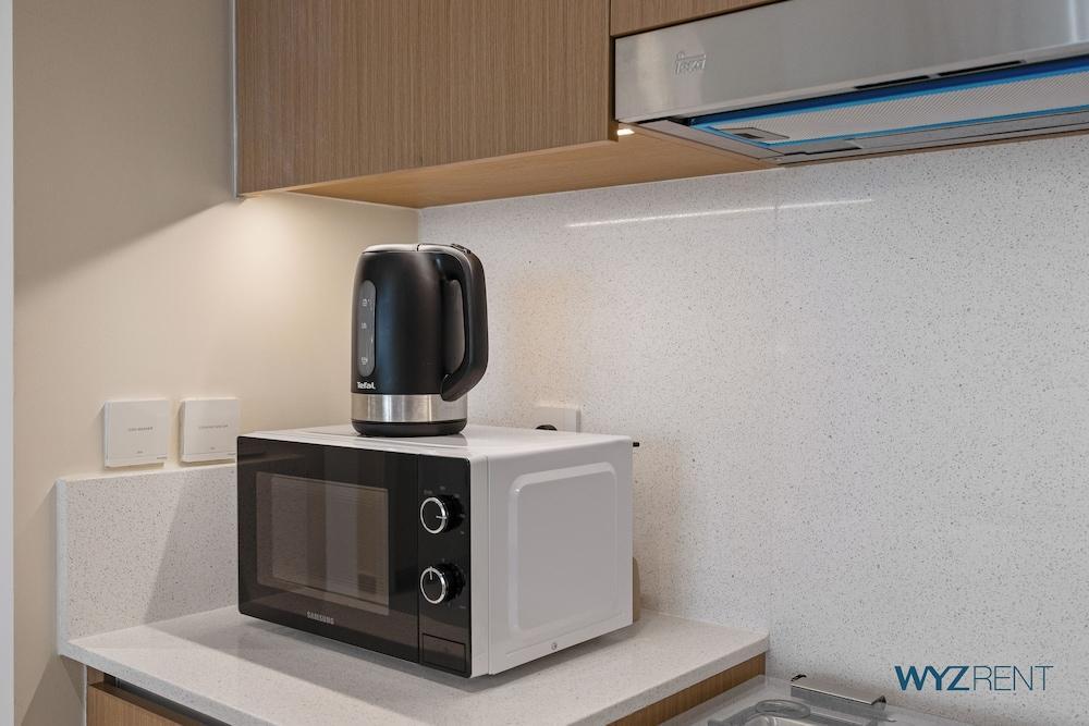 WYZ RENT|Pink Panther Soft Glam 1BR in Surf 2 Room Type - Apartment, Balcony, Pool View WYZ RENT|Pink Panther Soft Glam 1BR in Surf 2 Room Type - Apartment, Balcony, Pool View