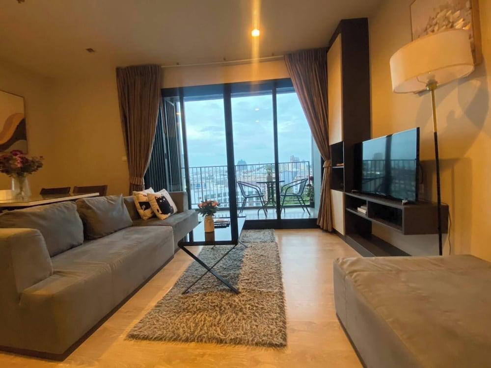 2 Bed Room At Excellent Location - Best In Class Room Type - Apartment, 2 Bedrooms, Accessible, Smoking 2 Bed Room At Excellent Location - Best In Class Room Type - Apartment, 2 Bedrooms, Accessible, Smoking