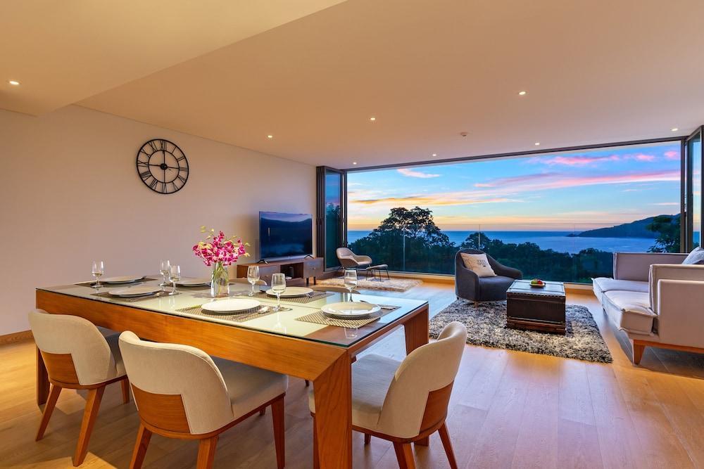 SeaView BluePoint Apartment 819