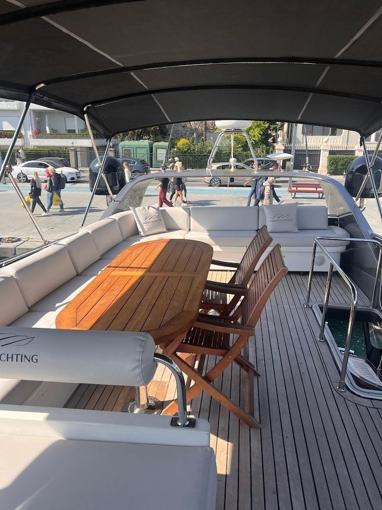 nova yachting - Tap to explore photos