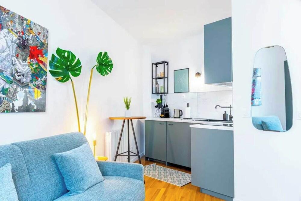 Cosy Studio 2p / Le Marais - Tap to explore photos