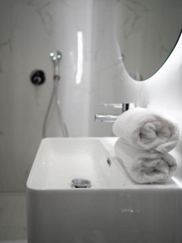 Stupartska Grand Residence Room Type - Deluxe Studio