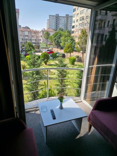 Gardan Hotel - Tap to explore photos