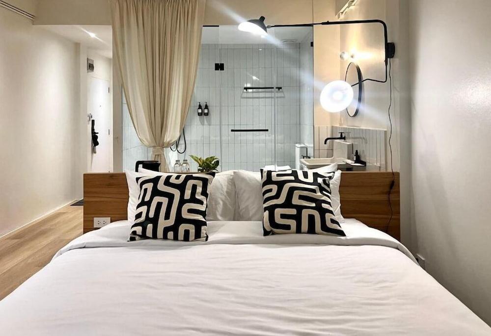 Dear Sunday Hometel Bangkok Room Type - Deluxe Room, 1 King Bed, Non Smoking
