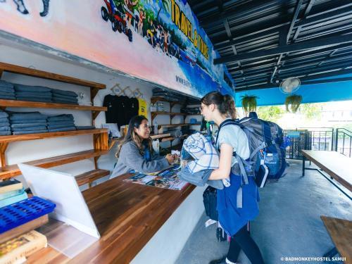 Bad Monkey Samui Hostel - Tap to explore photos