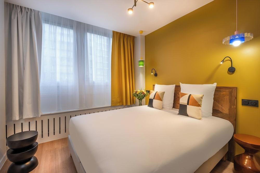 West Paris Suite Room Type - Deluxe Apartment