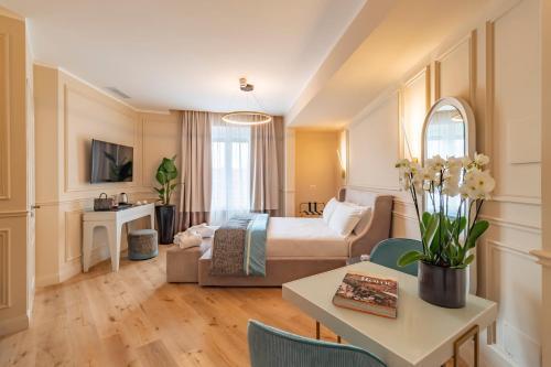 Trevi Imperial Suite 1 Room Type - Deluxe Room