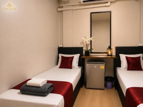 The Cage Suites Room Type - Standard Twin Room
