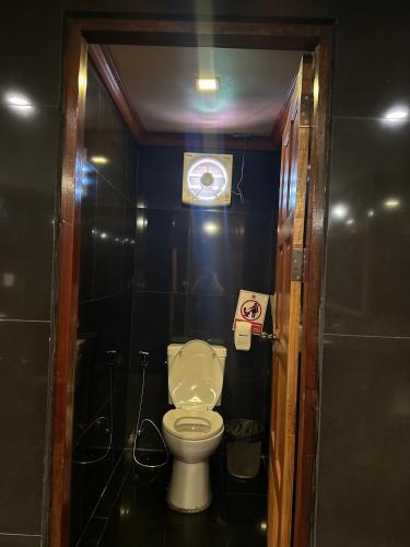 Chang Hostel Patong Phuket Room Type - Bed in 8-Bed Mixed Dormitory Room