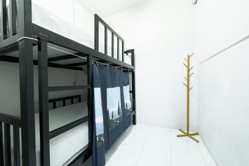 Green Gen Hotel Phuket Room Type - Twin Room with Shared Toilet