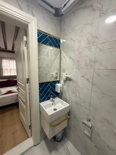 Neo Konak Room Type - Economy Double Room