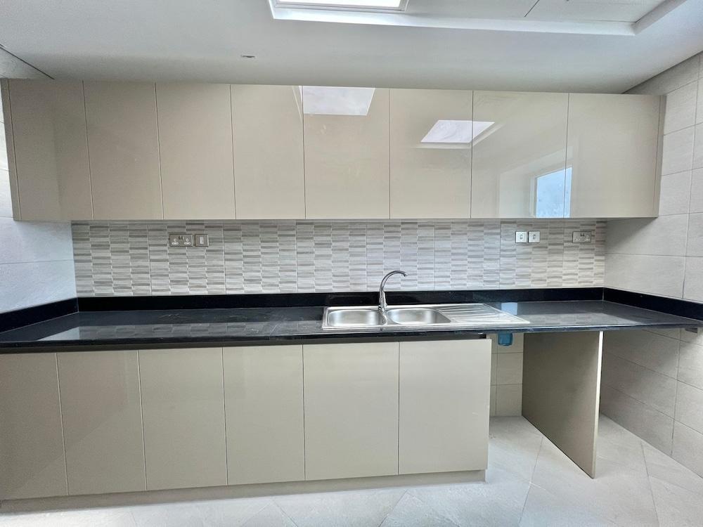 OYO HOME 1473 2 BHK Apartment Room Type - Luxury Apartment, 2 Bedrooms, City View OYO HOME 1473 2 BHK Apartment Room Type - Luxury Apartment, 2 Bedrooms, City View