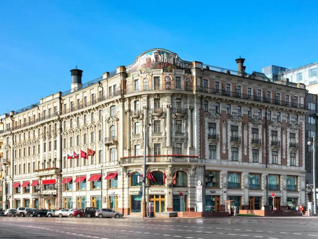 National Hotel