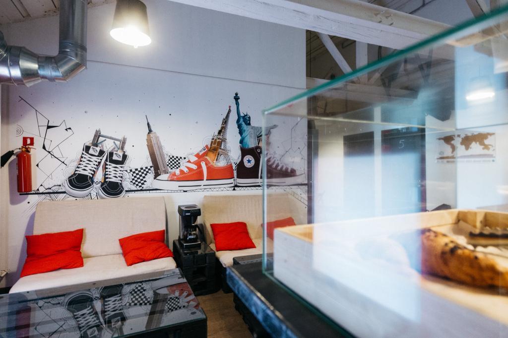 Kedyi Hostel