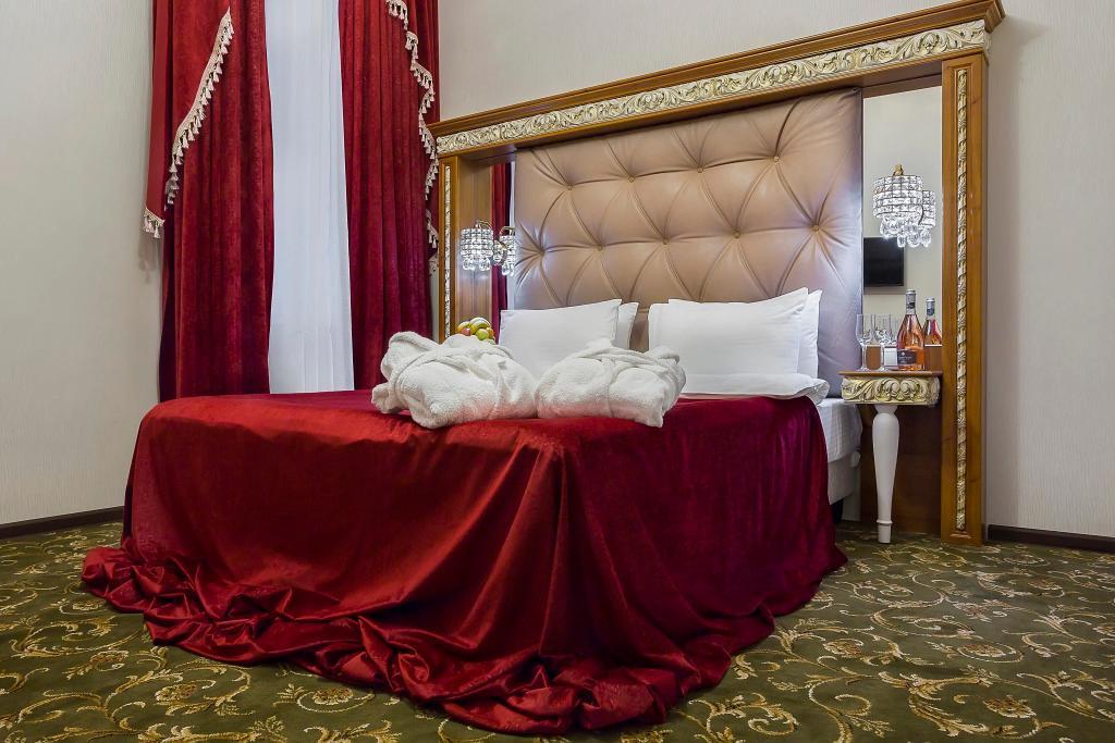 Imperiya Hotel