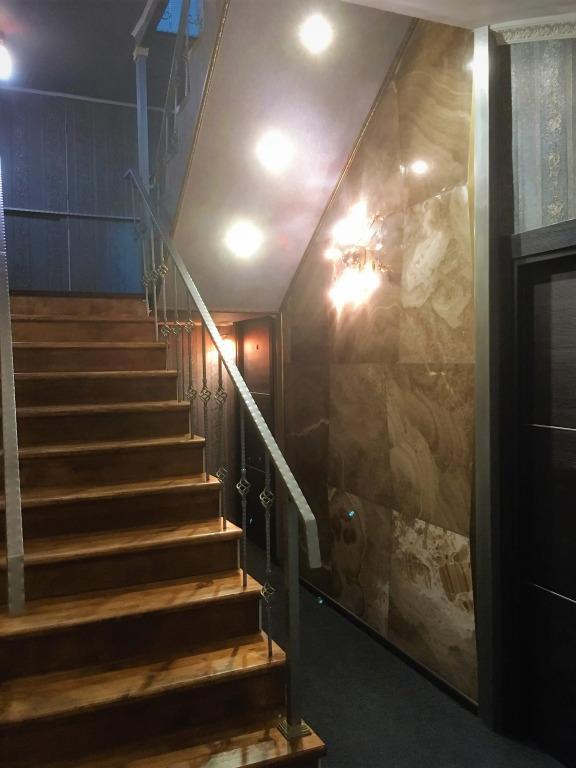 Apelsin u Krasnoy Ploshadi Hotel
