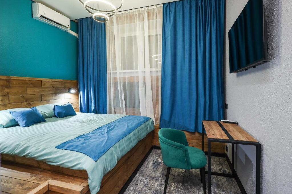Senator Hotel