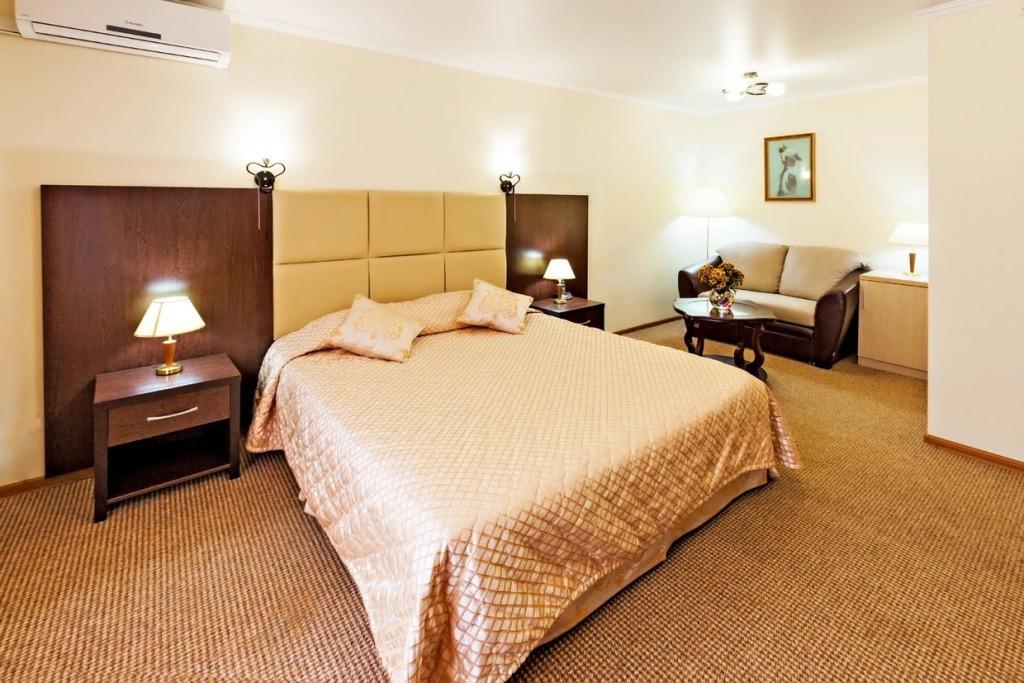 Elektron Hotel
