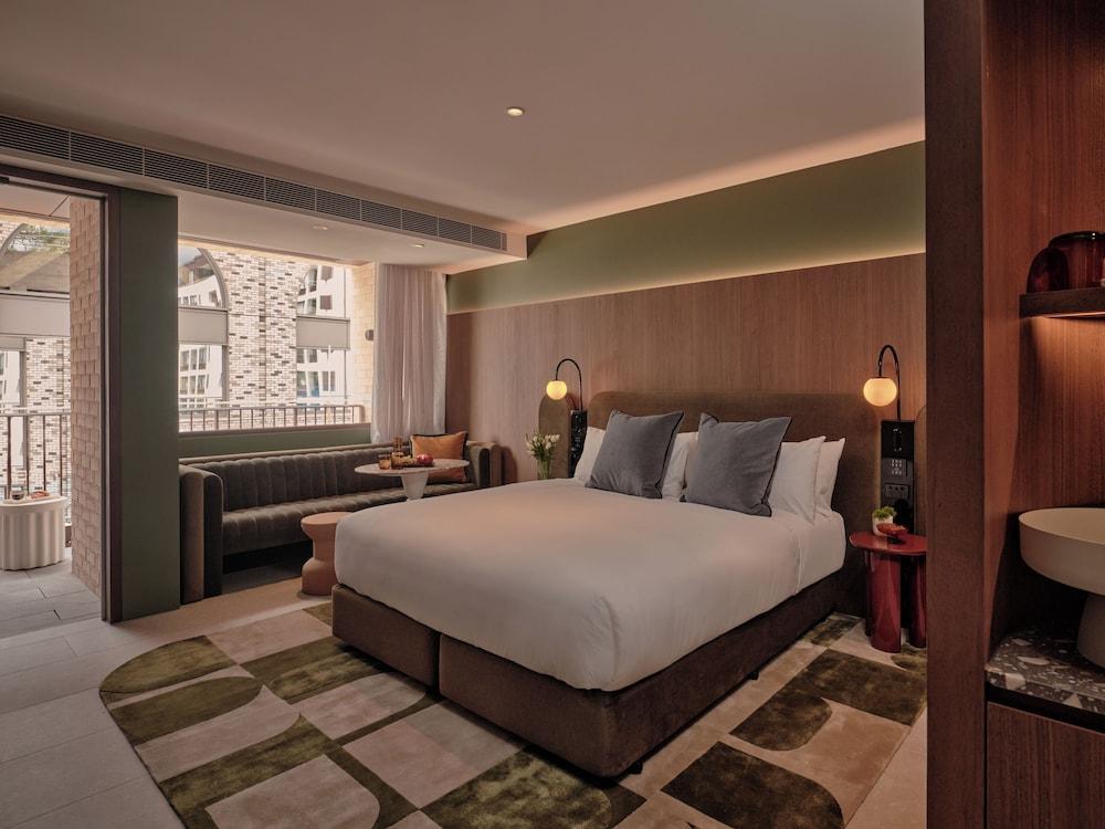 The EVE Hotel Sydney Room Type - Wunderlich Balcony