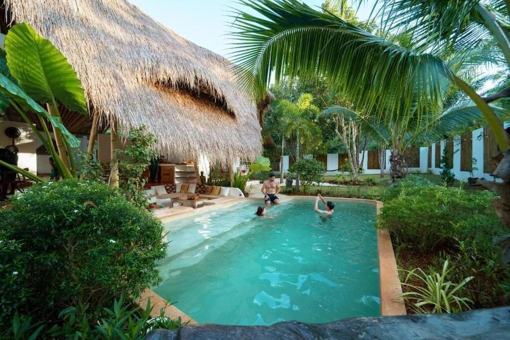 ALOE - Ecological Boutique Villas - Tap to explore photos