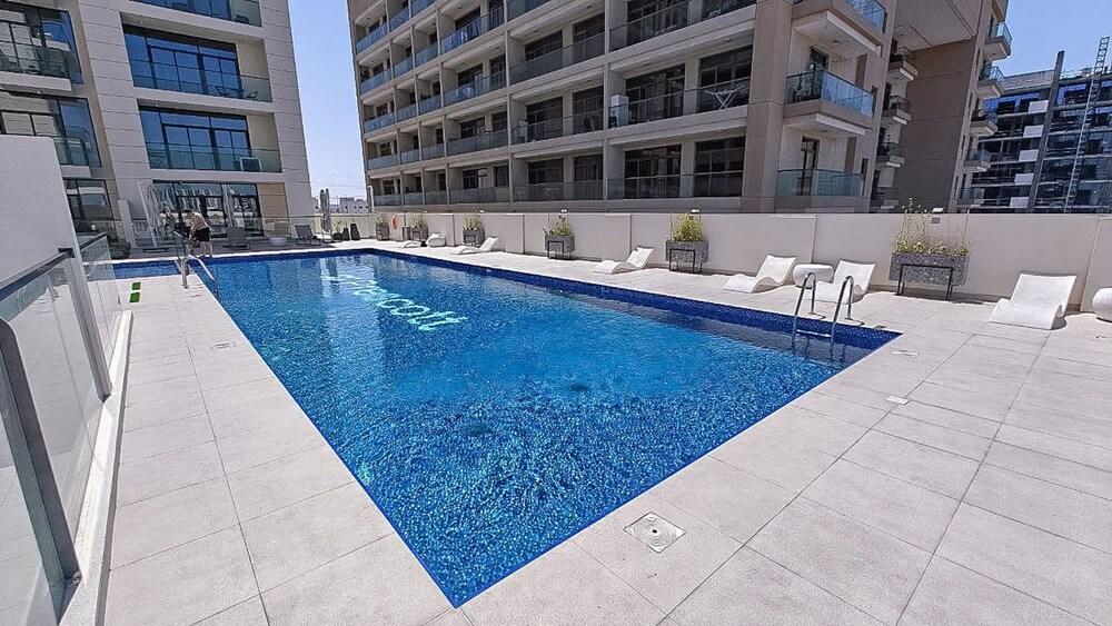 A Prime Studio That Sleeps 2 in Jebel Ali - Tap to explore photos
