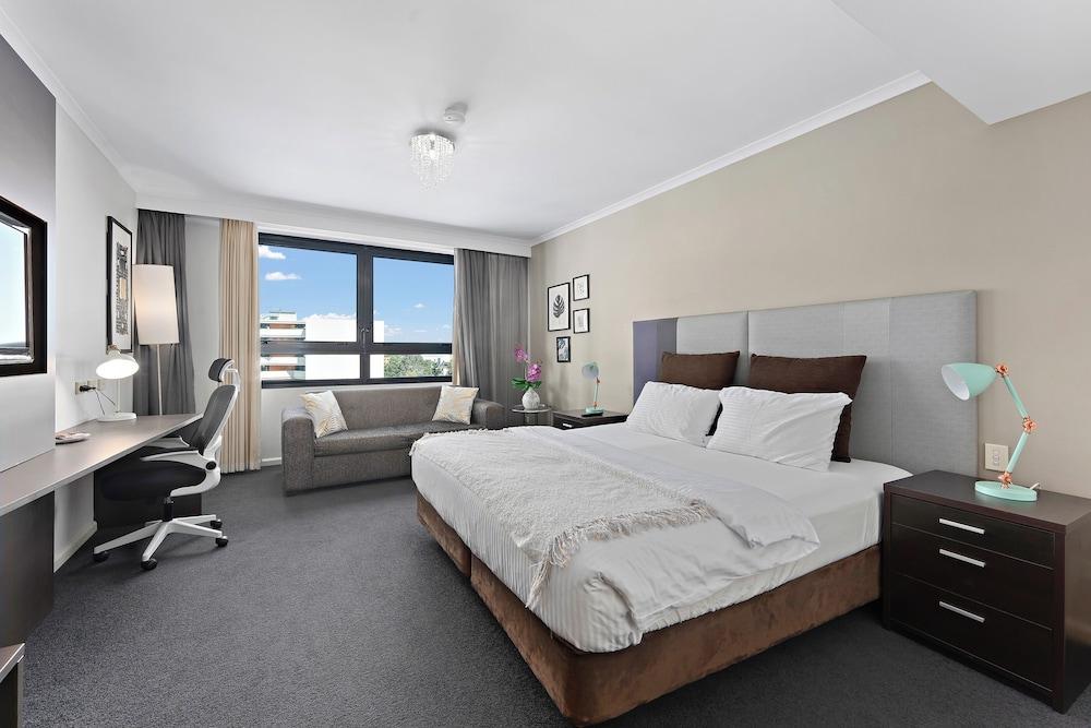 1 Valentine Ave Room Type - Superior Studio
