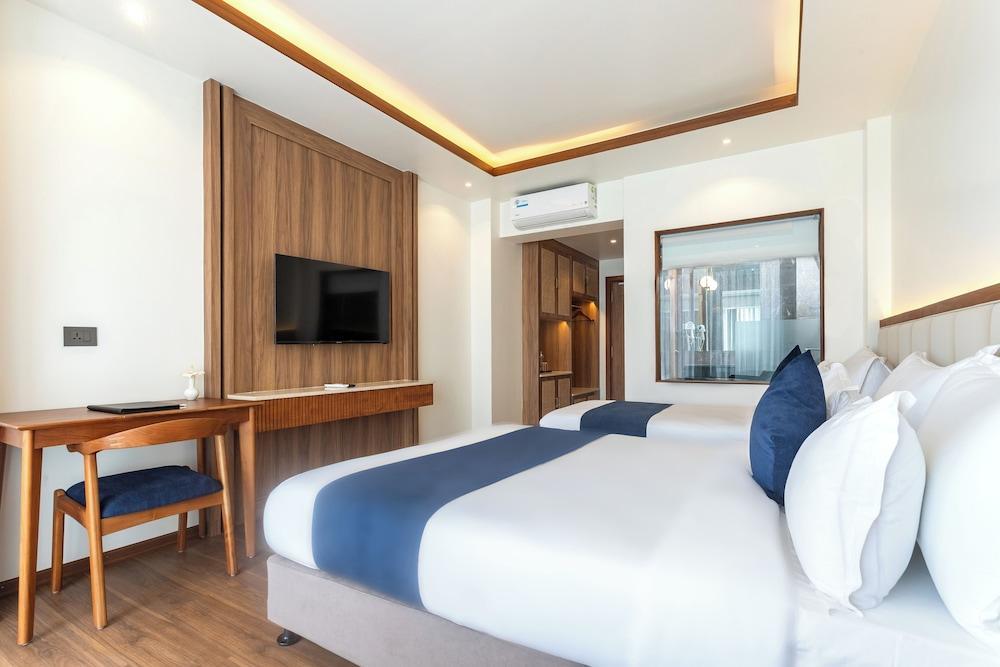 Sara Sadan Boutique Hotel - Tap to explore photos