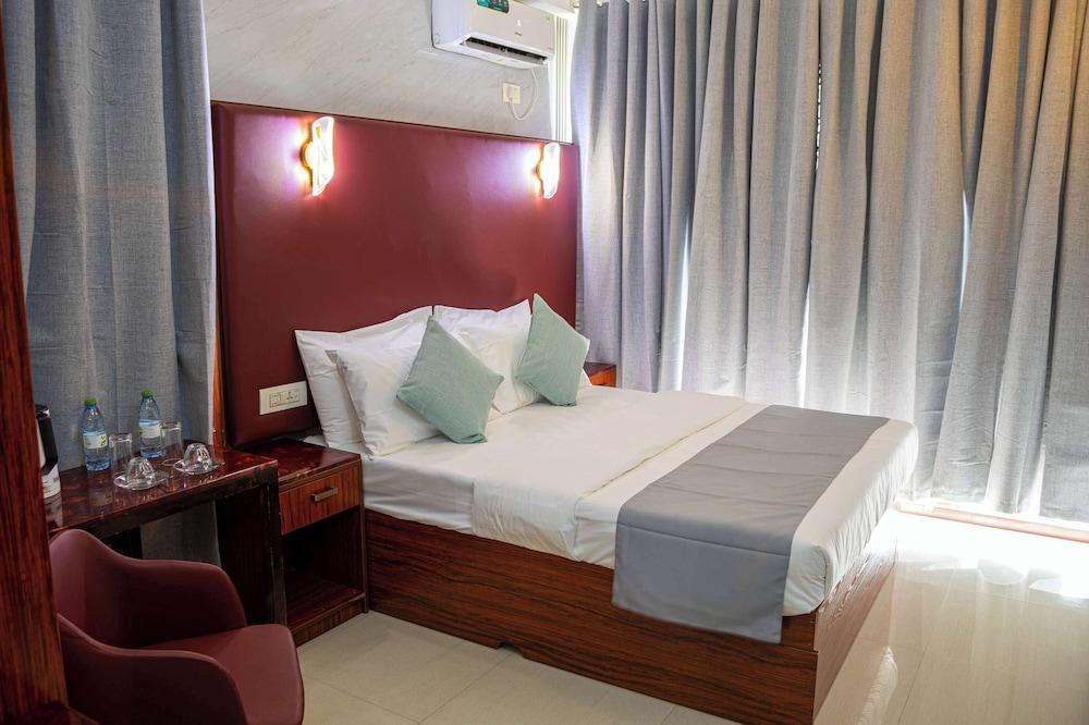 Terminal 27 Room Type - Deluxe Double Room