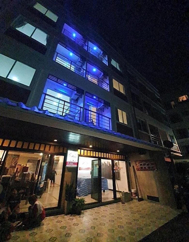 Athome Hotel Nanai 8 - Tap to explore photos