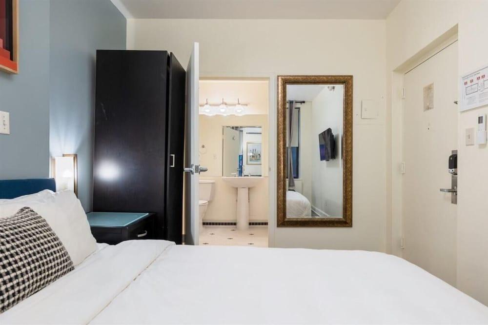 414 hotel Room Type - Deluxe Room