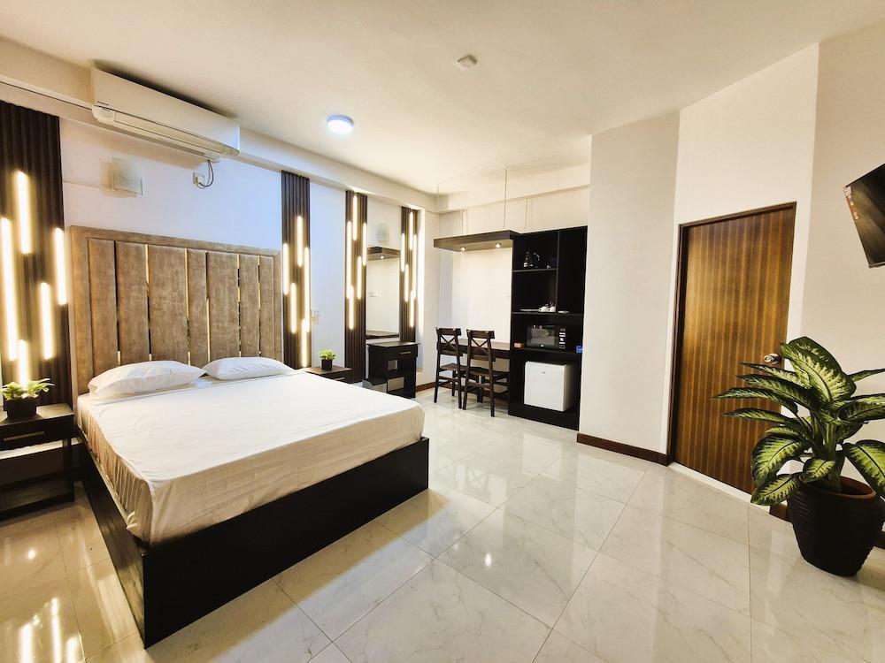 Shiloh Apartments Room Type - Comfort Studio, City View