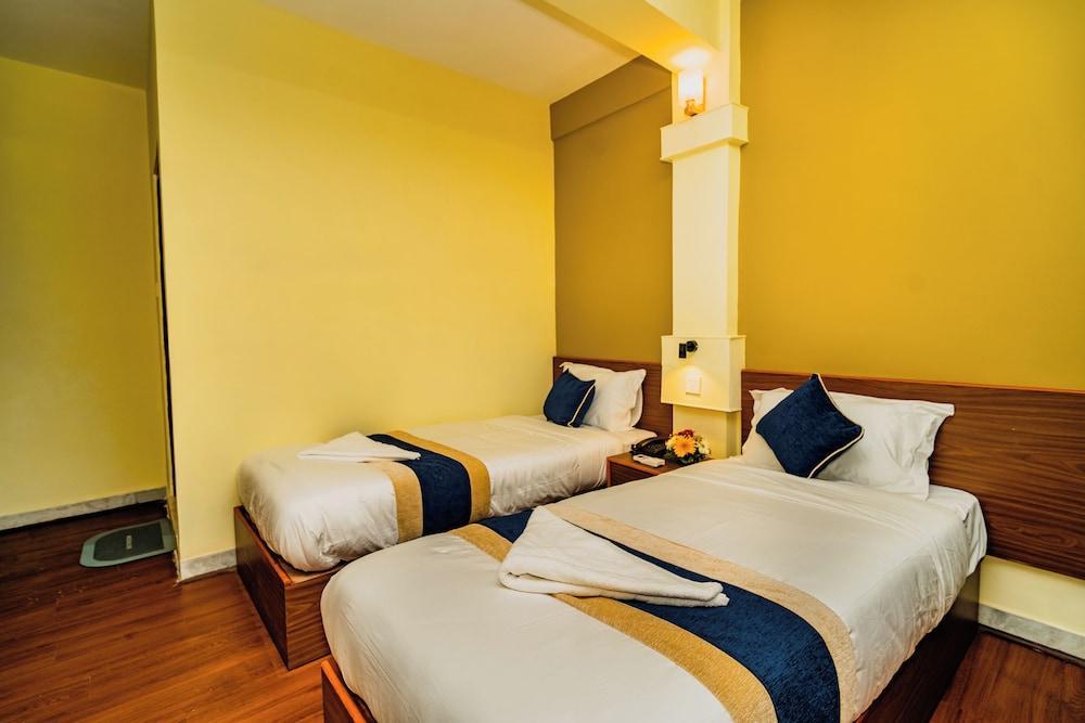 Hotel Aashraya Home Pvt. Ltd. Room Type - Basic Double or Twin Room