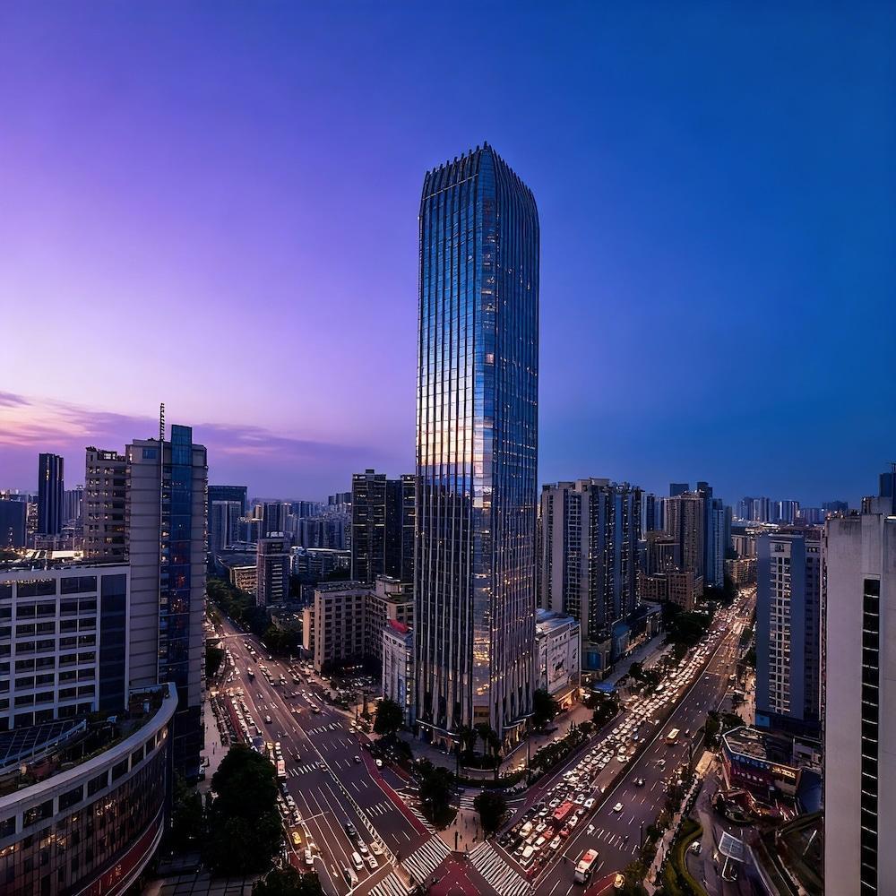 STAR STAGE International Apartment Hotel Free transportation to Canton Fair