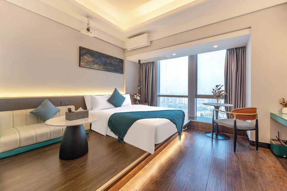 STAR STAGE International Apartment Hotel Free transportation to Canton Fair - Tap to explore photos