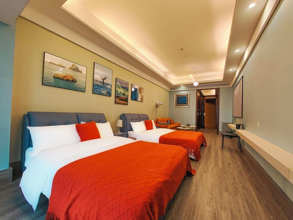 STAR STAGE International Apartment Hotel Free transportation to Canton Fair Room Type - Business Twin Room, City View