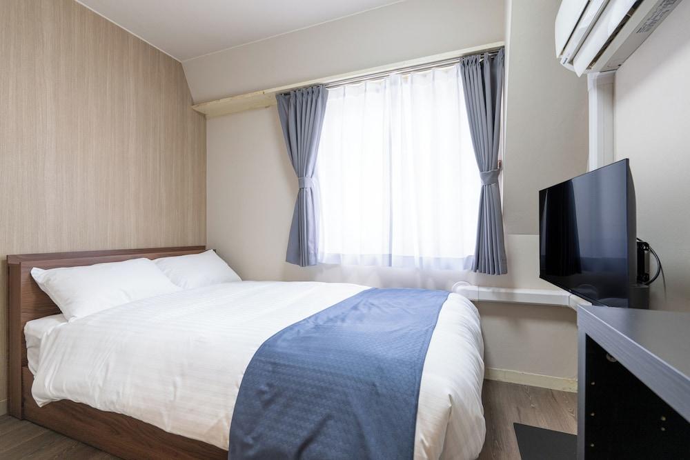 Sleep Inn Gotanda Room Type - Basic Double Room