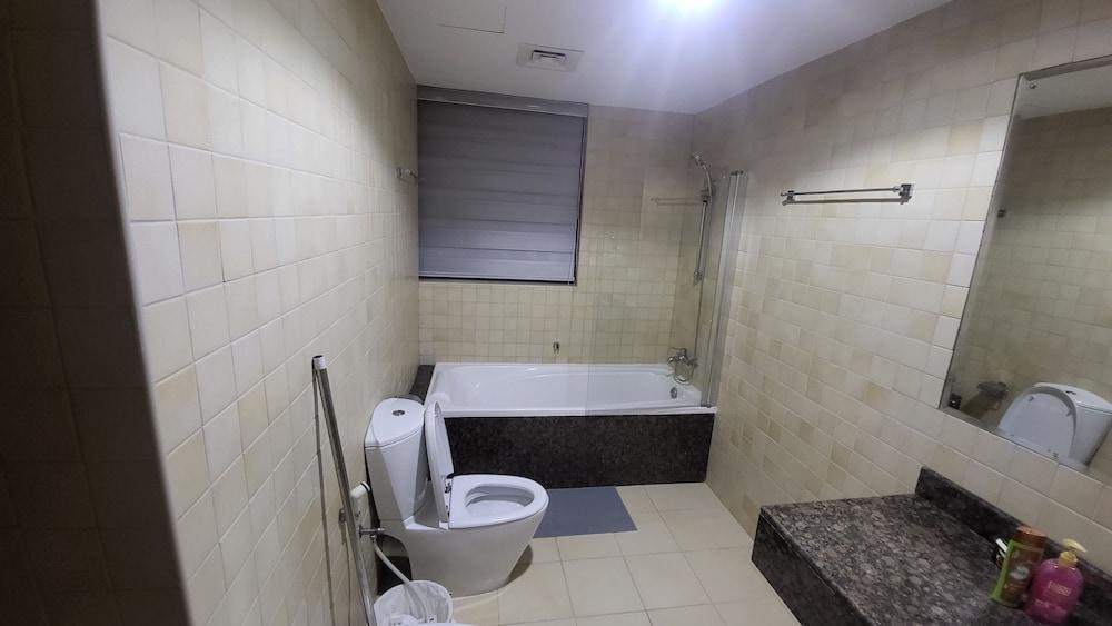 ATLANTIS VIEW HOSTEL Room Type - Classic Shared Dormitory, Sea View