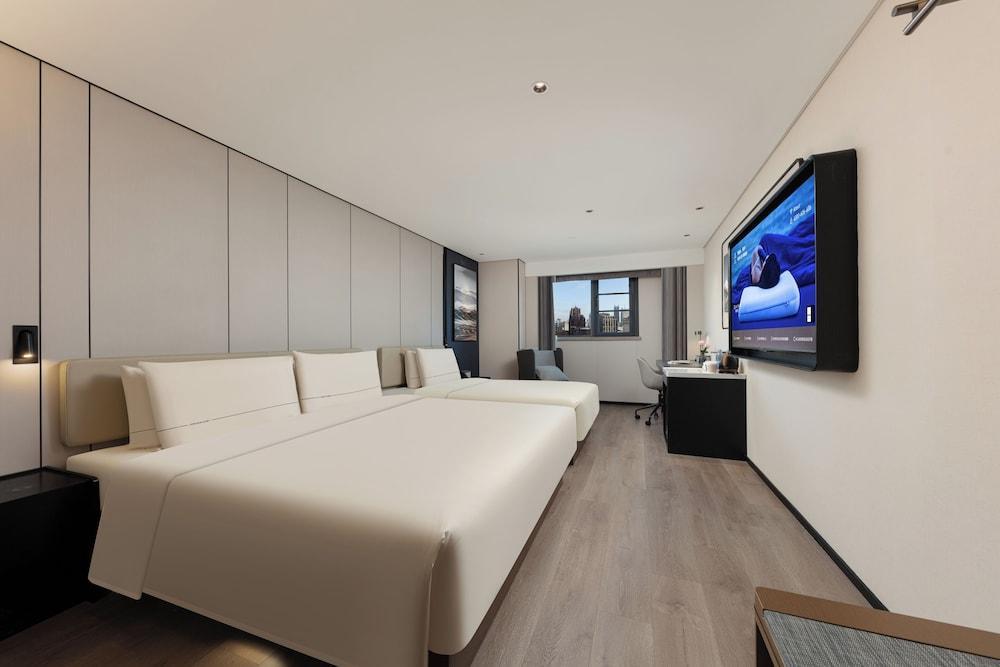 Atour Hotel People's SquareMetroShanghai Room Type - Family Triple Room, City View Atour Hotel People's SquareMetroShanghai Room Type - Family Triple Room, City View