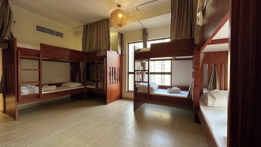 Sparkle View Hostel Room Type - Comfort Shared Dormitory, City View