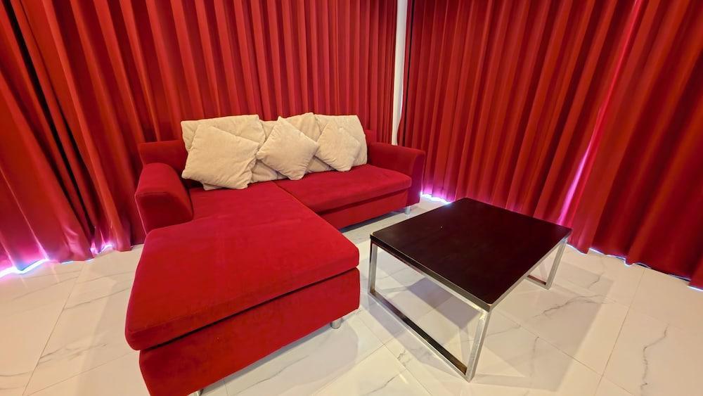 Baan Phu Chalong Place Room Type - Executive Room