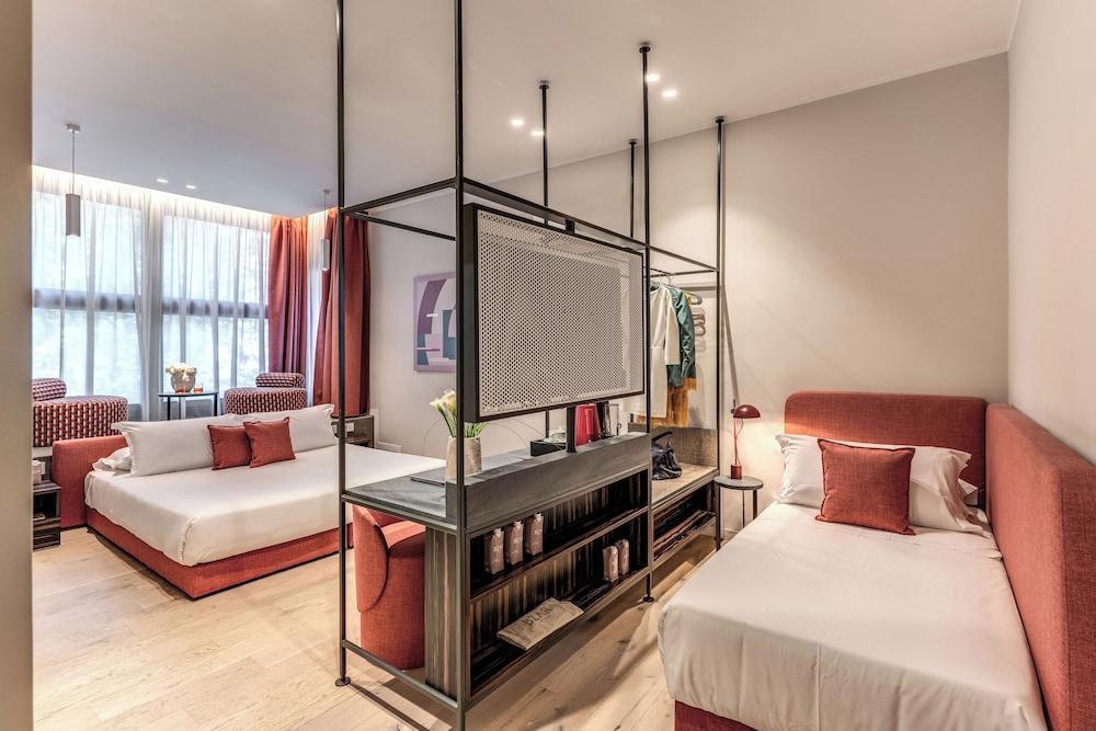 PARIOLI CUBE HOTEL Room Type - Triple Room PARIOLI CUBE HOTEL Room Type - Triple Room