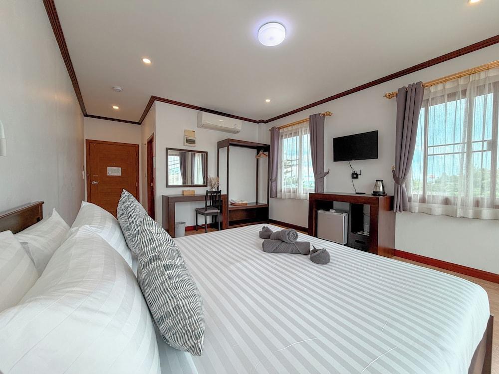 ClayHouse SAMUI Boutique Hotel Room Type - Local Living King