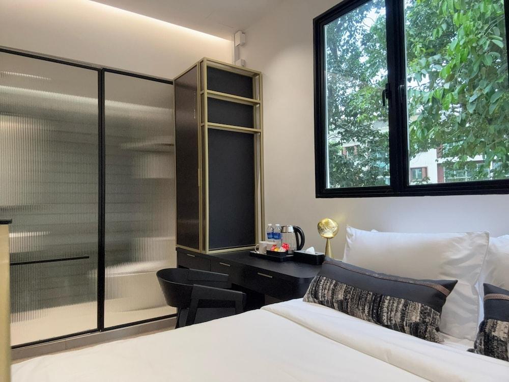 SOCIAL on Outram Room Type - Superior Double Room